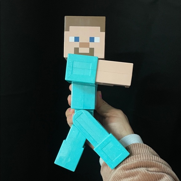 Mattel Minecraft OFFICIAL large-scale (8.5-inch) Steve missing helmet - Picture 8 of 10